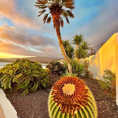 Astra Costa Adeje (Tenerife)