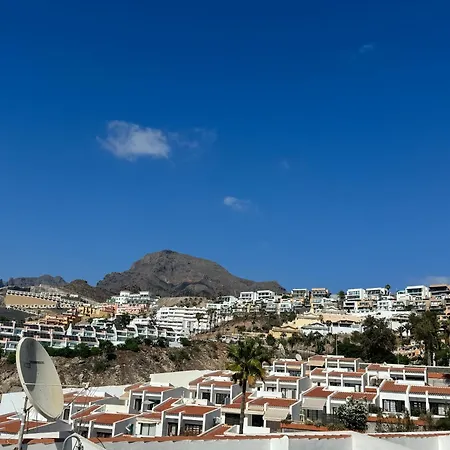 Astra * Costa Adeje (Tenerife)